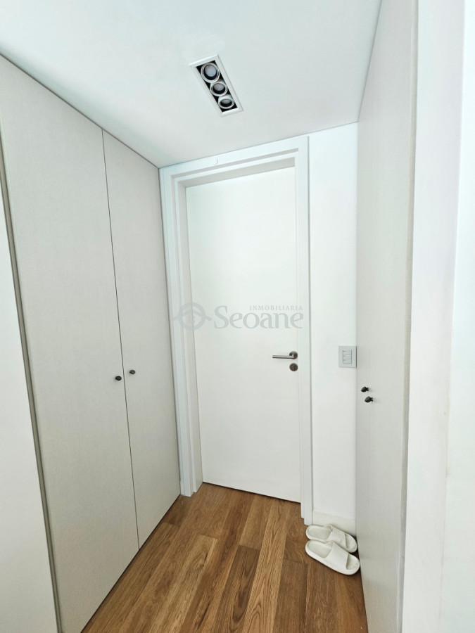 Apartamento ID.531 - Forum, equipamiento diferencial, muy soleado con baño social