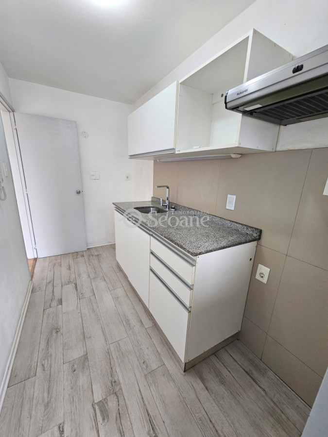 Apartamento ID.245 - Al Frente, Luminoso, Estanislao Lopez Y C Del Uruguay
