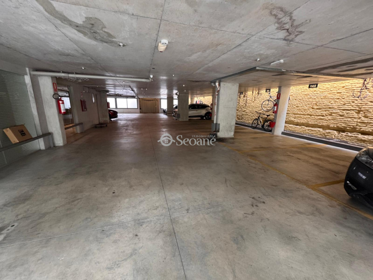 Apartamento ID.449 - A Pasos Del Golf Amoblado, Piso Alto - Excelente Terraza Con Parrillero