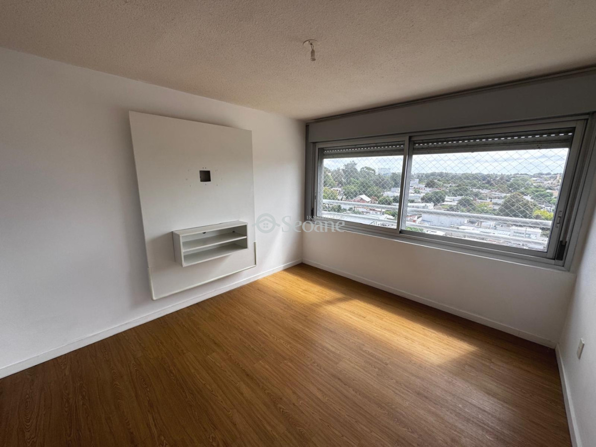 Apartamento ID.236 - E Tower, Al Frente, Piso Alto, Orientación Norte - Confort Y Seguridad