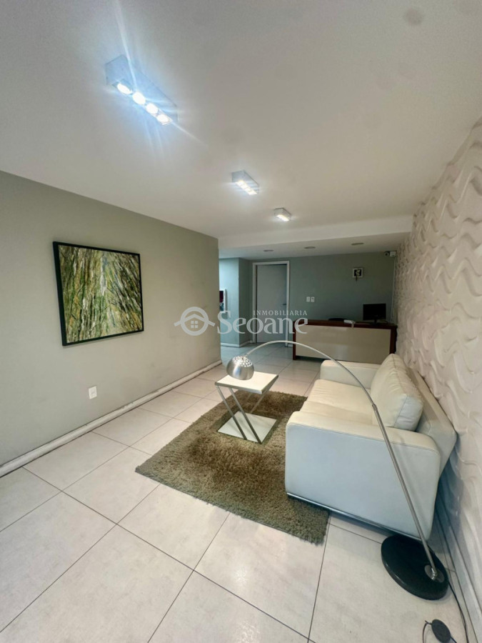 Apartamento ID.562 - Constituyente y Gaboto, al frente, con garaje