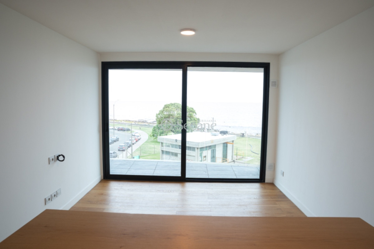 Apartamento ID.558 - Forum - Amplio con Vista al mar