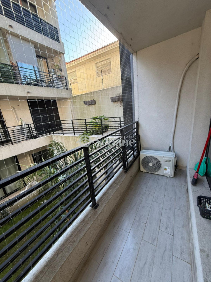 Apartamento ID.253 - Sobre Verdi, Amplia Terraza de uso exclusivo, Con Parrillero