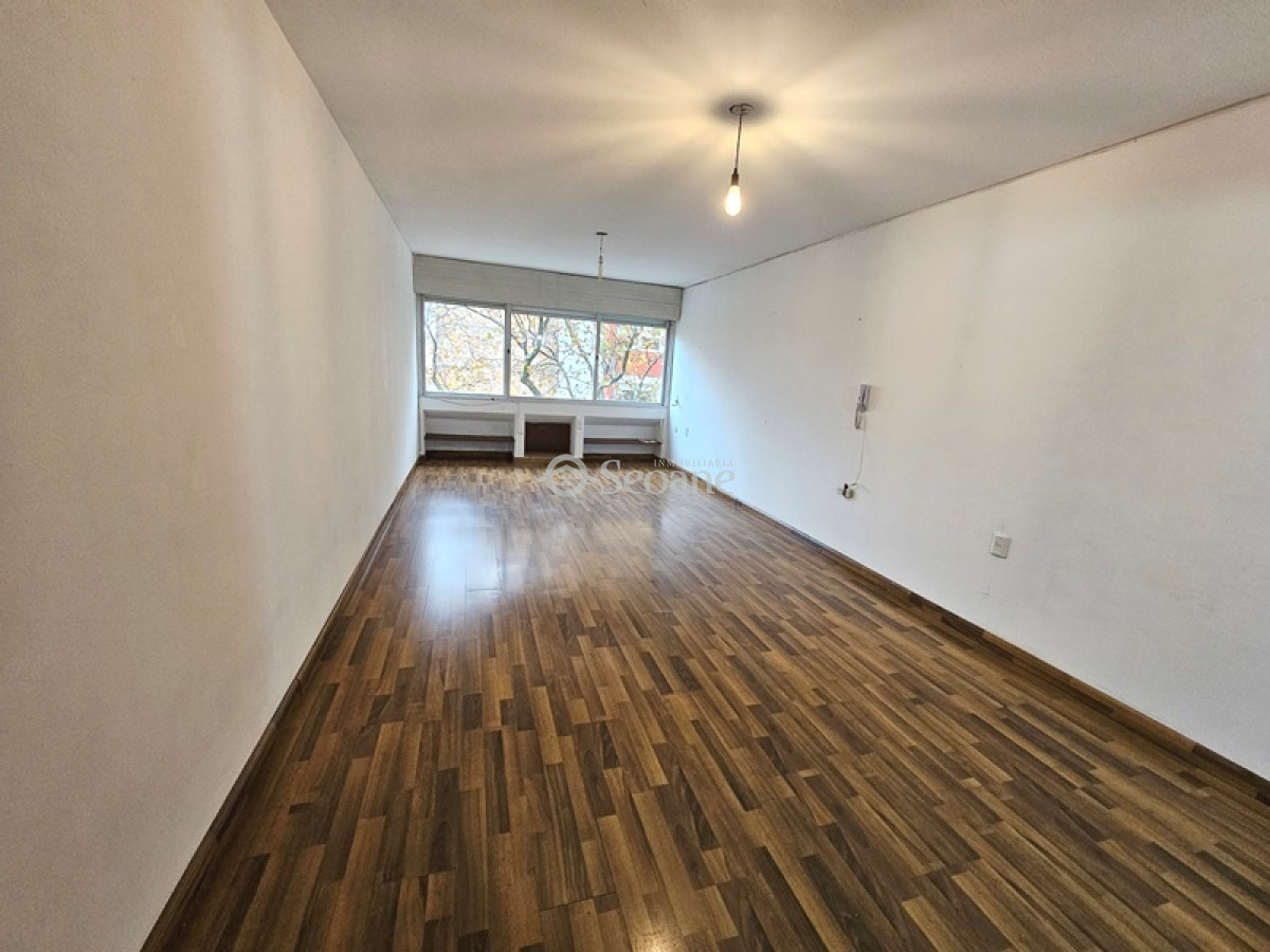 Apartamento ID.131 - Excelente - Al Frente, Quijano, A 2 Cuadras De 18, Proximo A La Imm