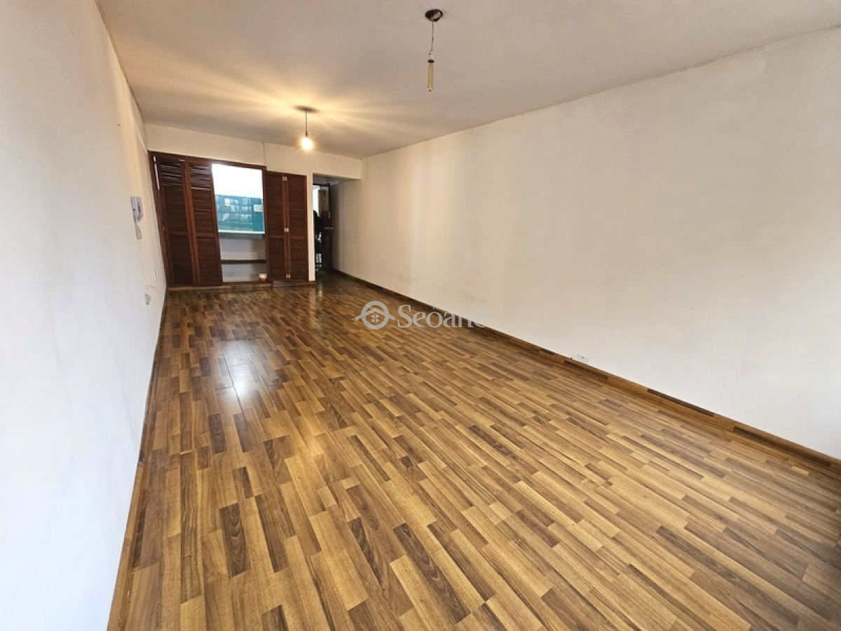 Apartamento ID.131 - Excelente - Al Frente, Quijano, A 2 Cuadras De 18, Proximo A La Imm