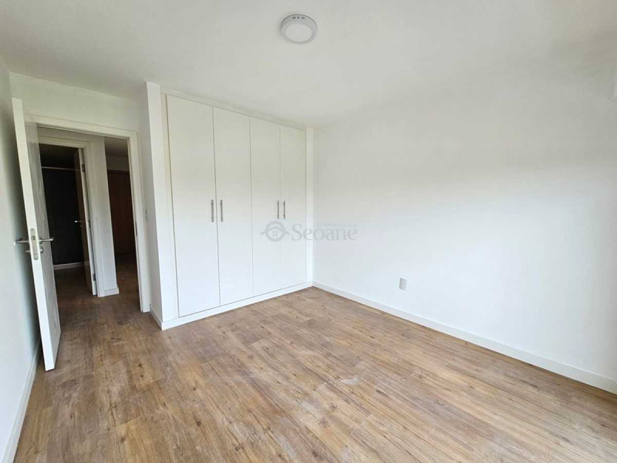 Apartamento ID.15 - Próximo A Servicios, Vista Lateral Al Lago, Parrillero Propio