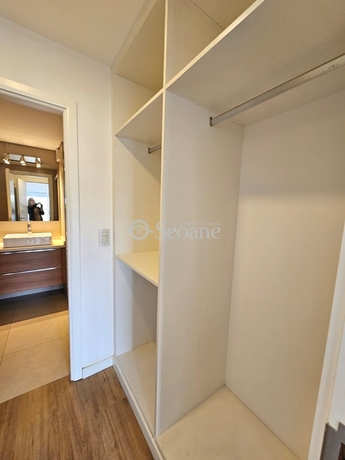 Apartamento ID.15 - Próximo A Servicios, Vista Lateral Al Lago, Parrillero Propio