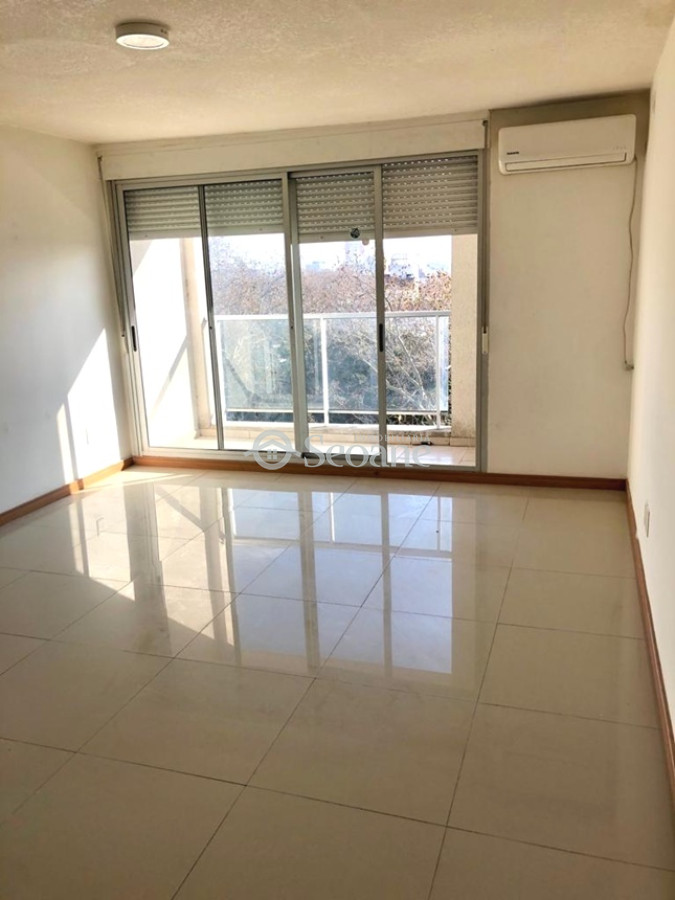 Apartamento ID.177 - Moderno, Con Dos Terrazas, Uruguay Y Eduardo Acevedo