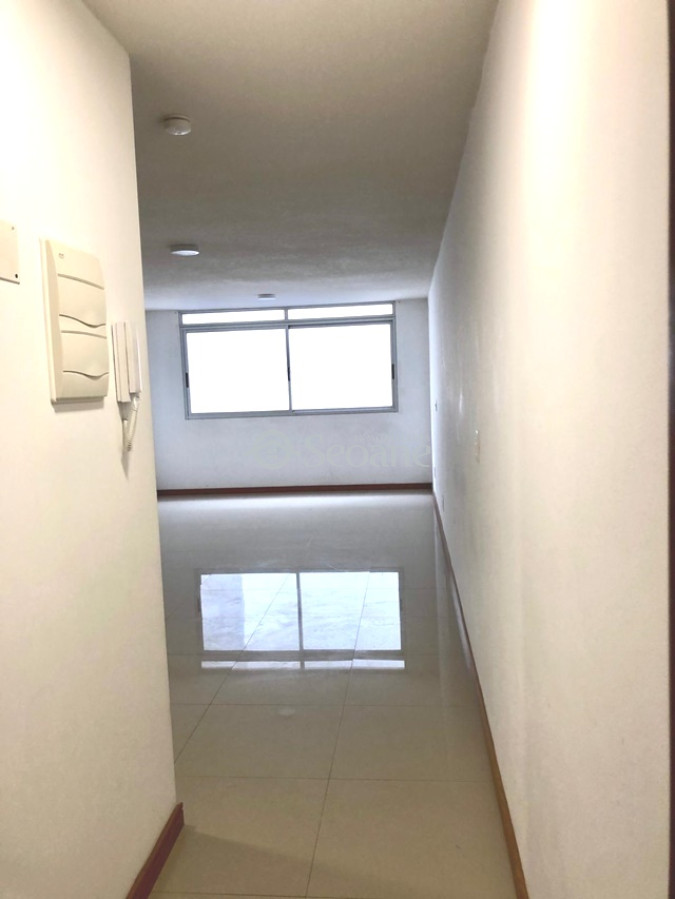 Apartamento ID.178 - Uruguay Y F Crespo, 45 M2, Piso Alto, Luminoso