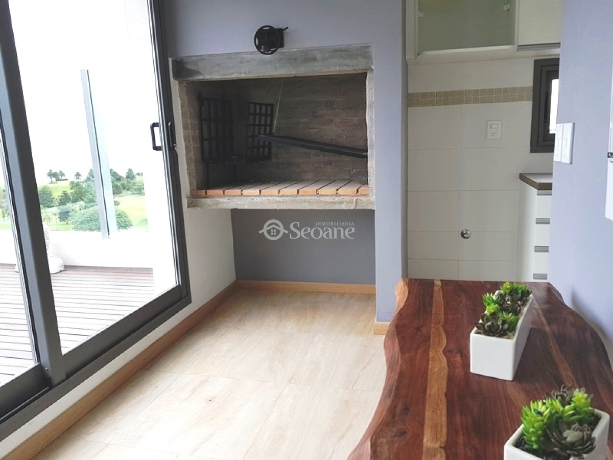 Apartamento ID.197 - Frente Al Golf, Piso Alto, Equipamiento De Diseño, Dos Garajes