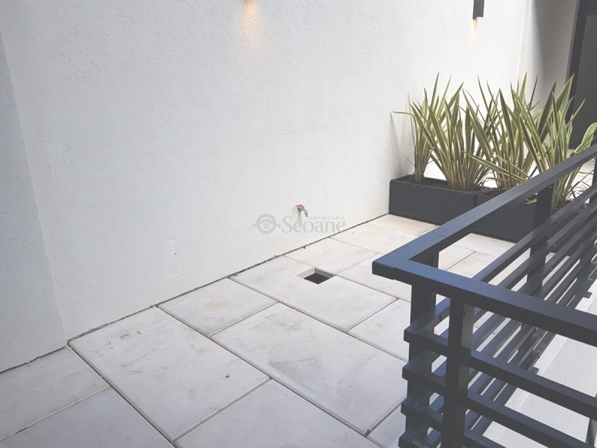 Apartamento ID.251 - Luminoso, Nuevo, Verdi, Con Amplia Terraza y parrillero