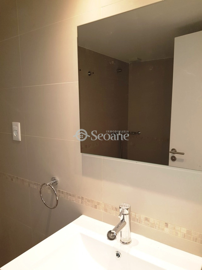 Apartamento ID.251 - Luminoso, Nuevo, Verdi, Con Amplia Terraza y parrillero