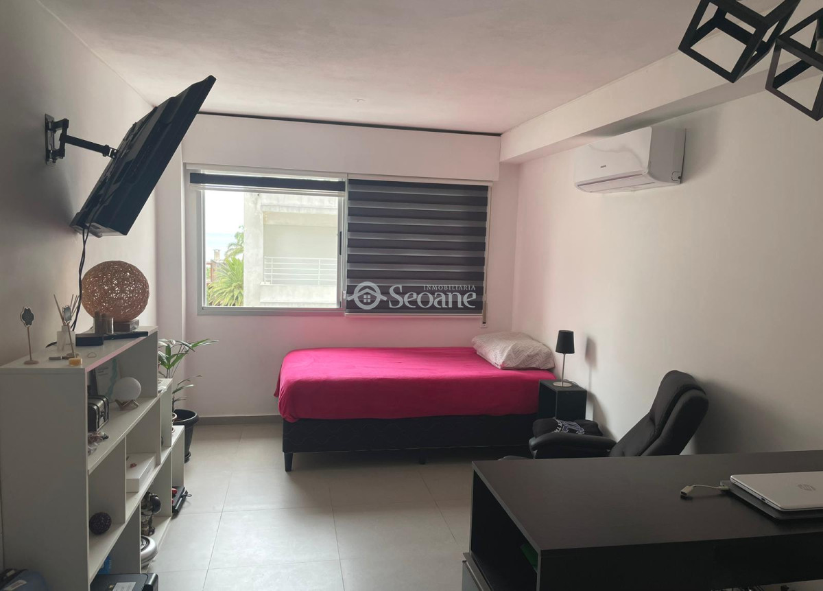 Apartamento ID.257 - Almeria, A Una Cuadra Del Mar, Luminoso