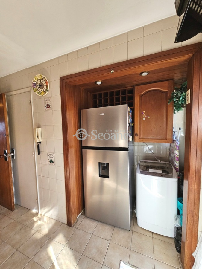 Apartamento ID.273 - Nuevo Precio - Sobre Rambla De Malvín, Una Planta Por Piso Con Acceso Por Orinoco