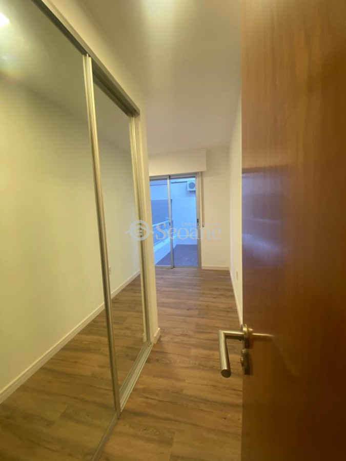 Apartamento ID.376 - Ponce Y Pouey - Reciclado, Con Garaje, Patio Y Terraza
