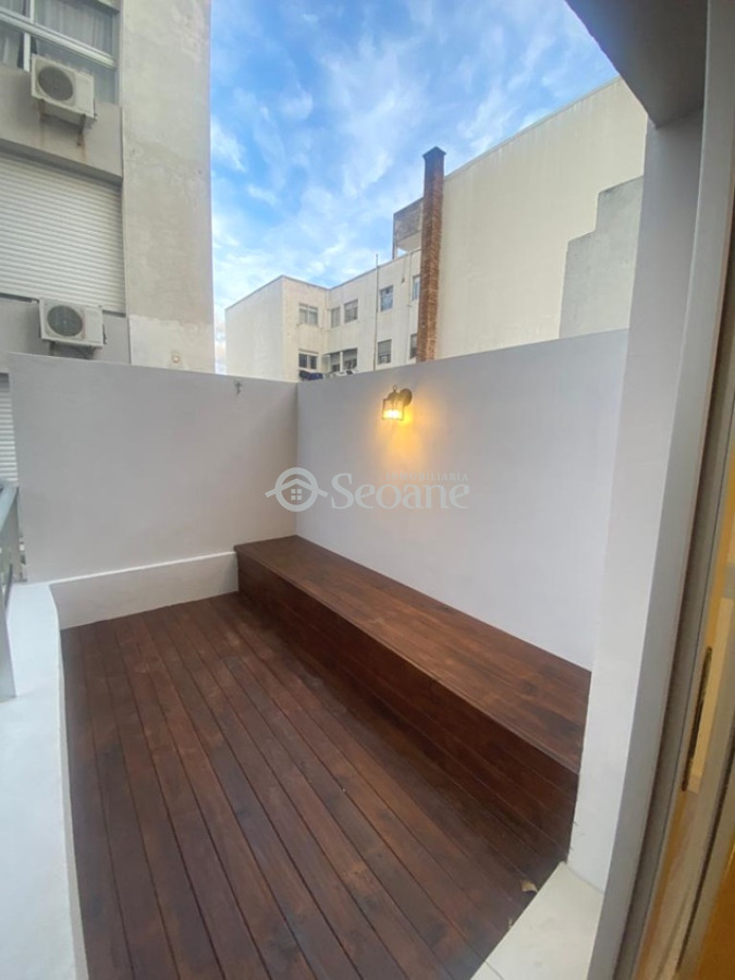Apartamento ID.376 - Ponce Y Pouey - Reciclado, Con Garaje, Patio Y Terraza