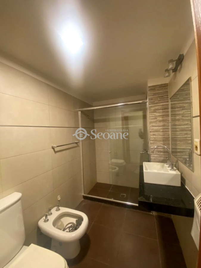 Apartamento ID.376 - Ponce Y Pouey - Reciclado, Con Garaje, Patio Y Terraza