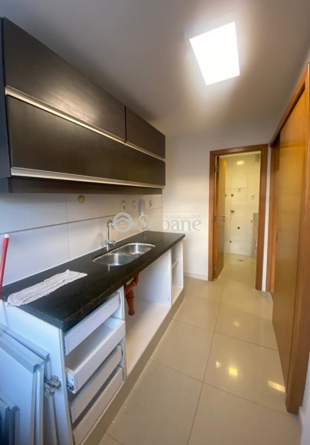Apartamento ID.376 - Ponce Y Pouey - Reciclado, Con Garaje, Patio Y Terraza