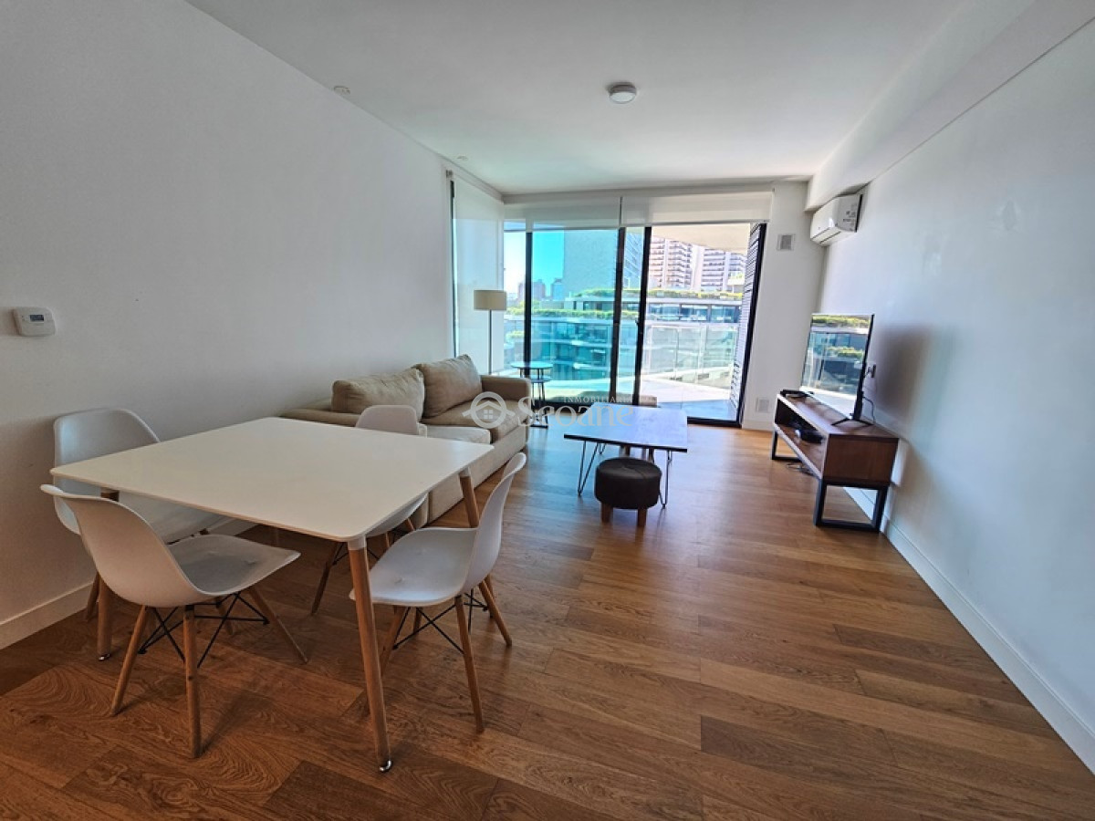 Apartamento ID.416 - Forum, Equipado, Amplio Living, Piso Alto, Sol Del Norte