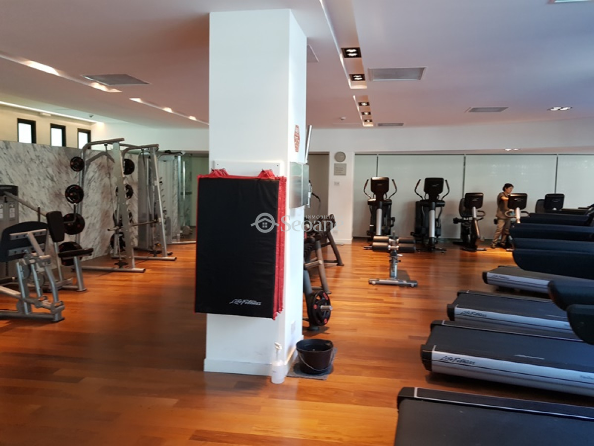 Apartamento ID.416 - Forum, Equipado, Amplio Living, Piso Alto, Sol Del Norte