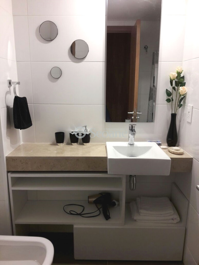 Apartamento ID.458 - 21 De Setiembre Y Benito Blanco, Al Frente, Terraza, Equipado