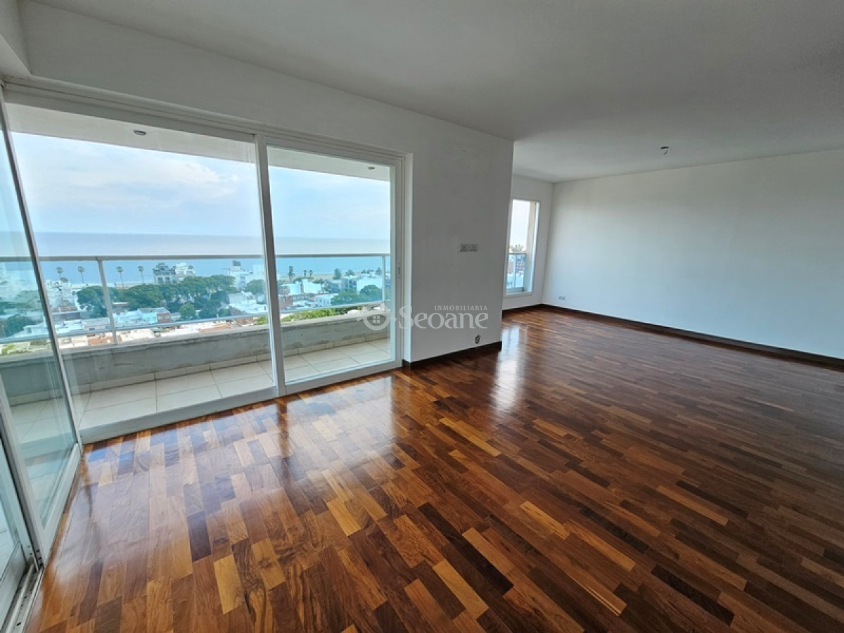 Apartamento ID.52 - Diamantis - Piso Alto, Vista Despejada Al Mar