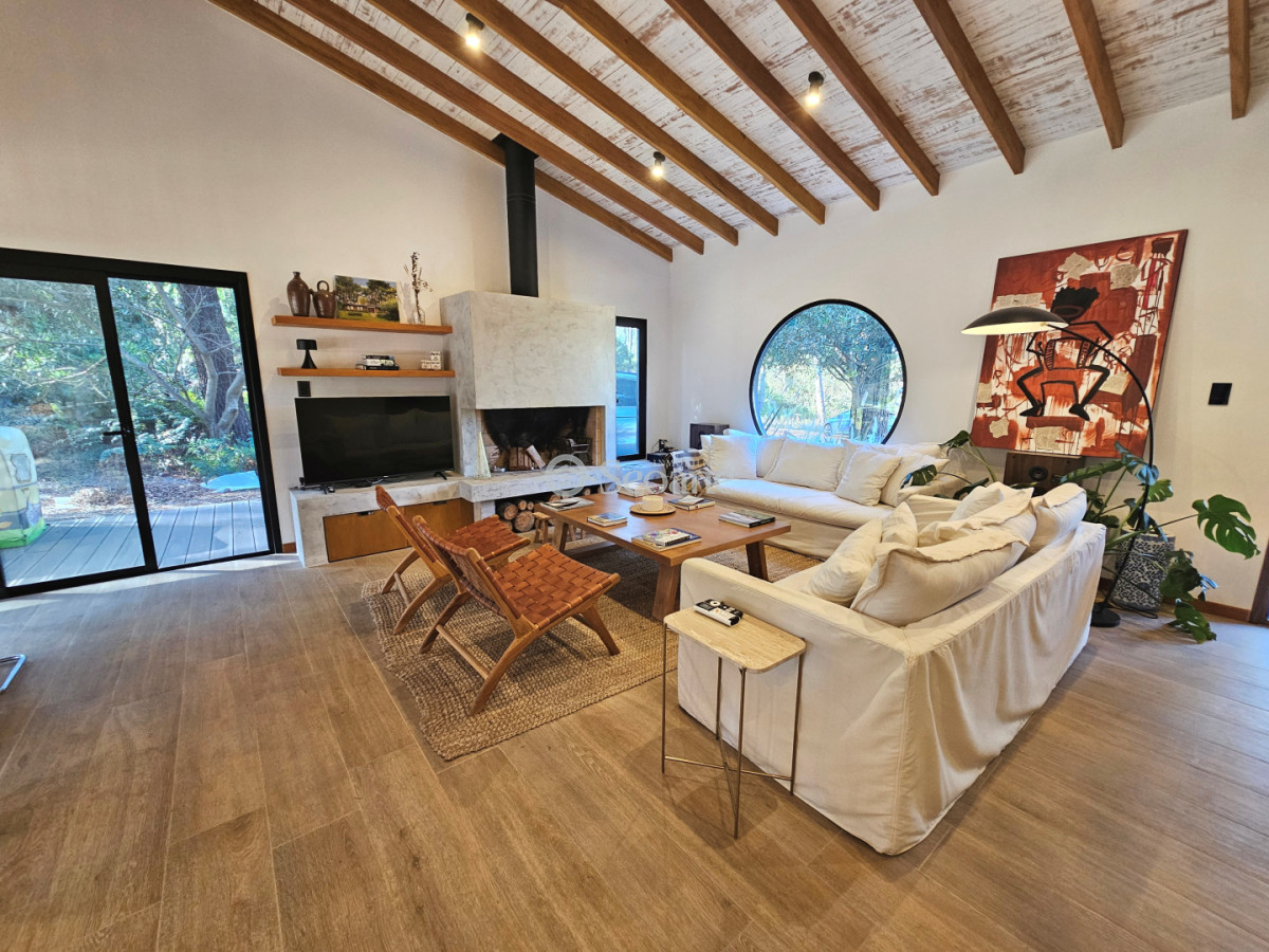 Casa ID.544 - Barrio Privado Reserva Montoya  - Moderna con piscina - Temporada 2026