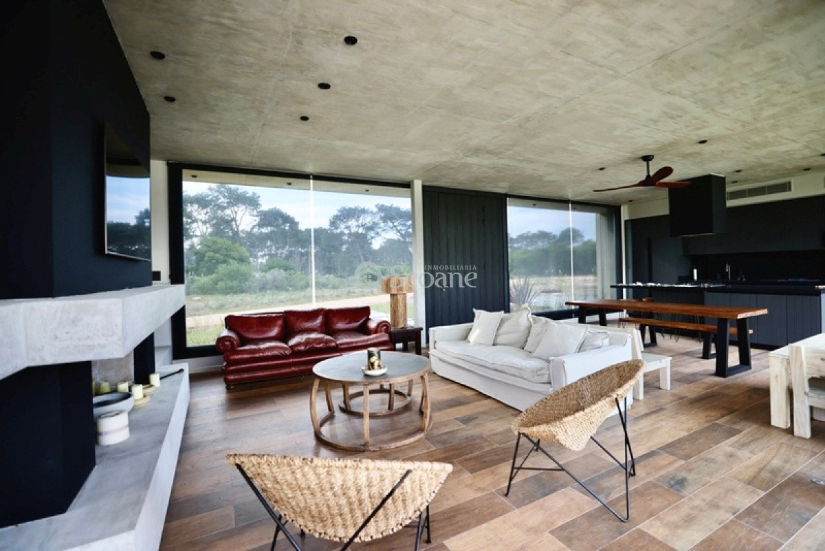 Casa ID.204 - Barrio Privado Reserva Montoya  - Moderna con piscina - Temporada 2026