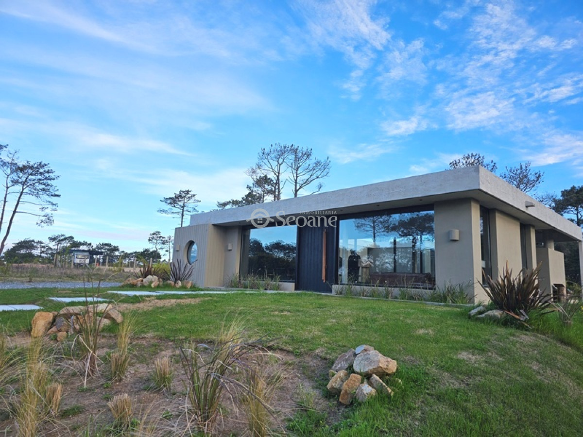 Casa ID.204 - Barrio Privado Reserva Montoya  - Moderna con piscina - Temporada 2026