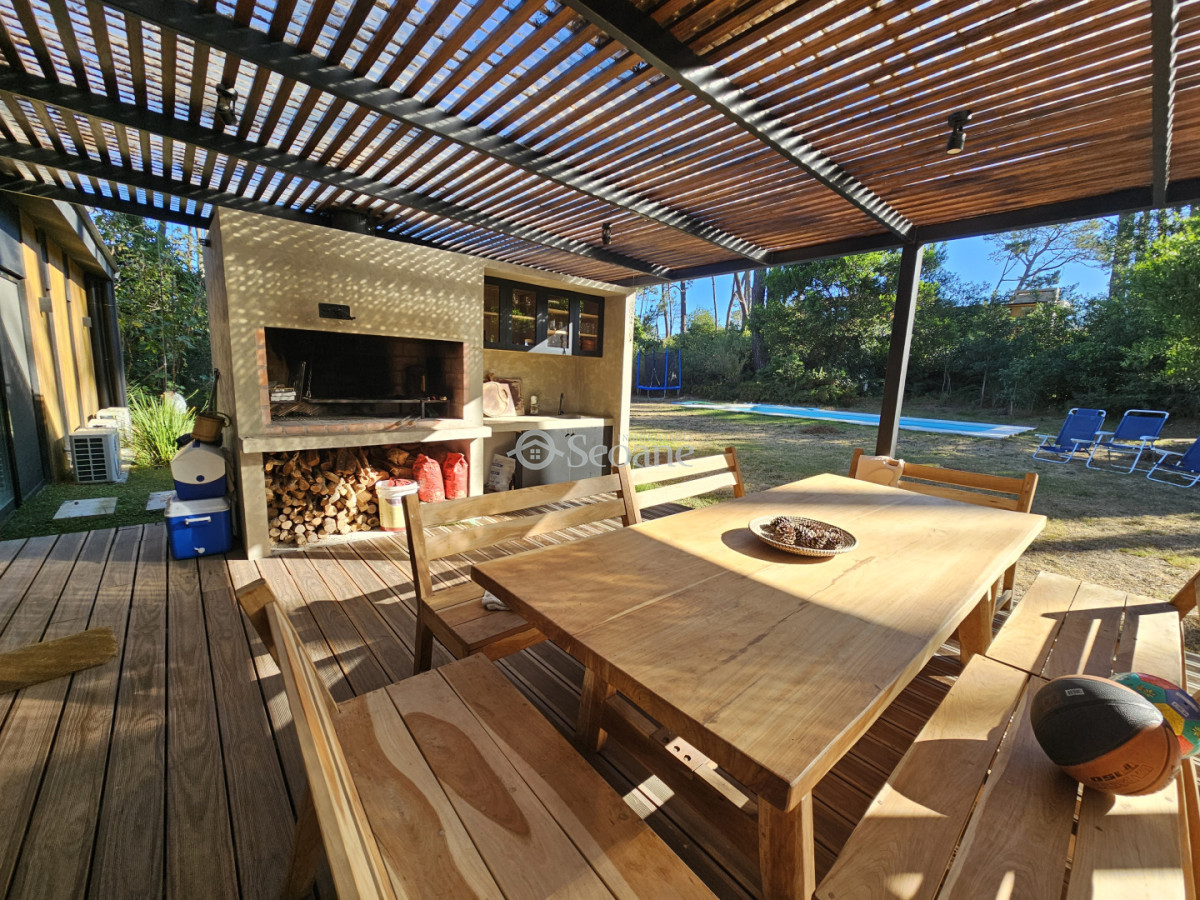 Casa ID.544 - Barrio Privado Reserva Montoya  - Moderna con piscina - Temporada 2026