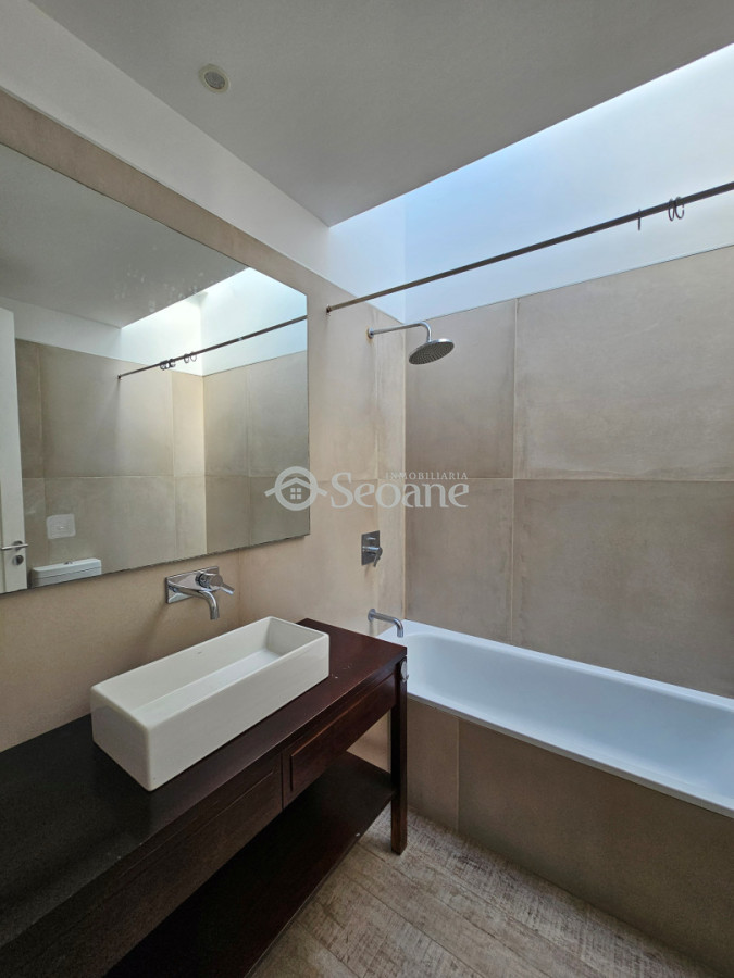 Casa ID.112 - San Nicolás - Excelente Construcción - Moderna Y Segura