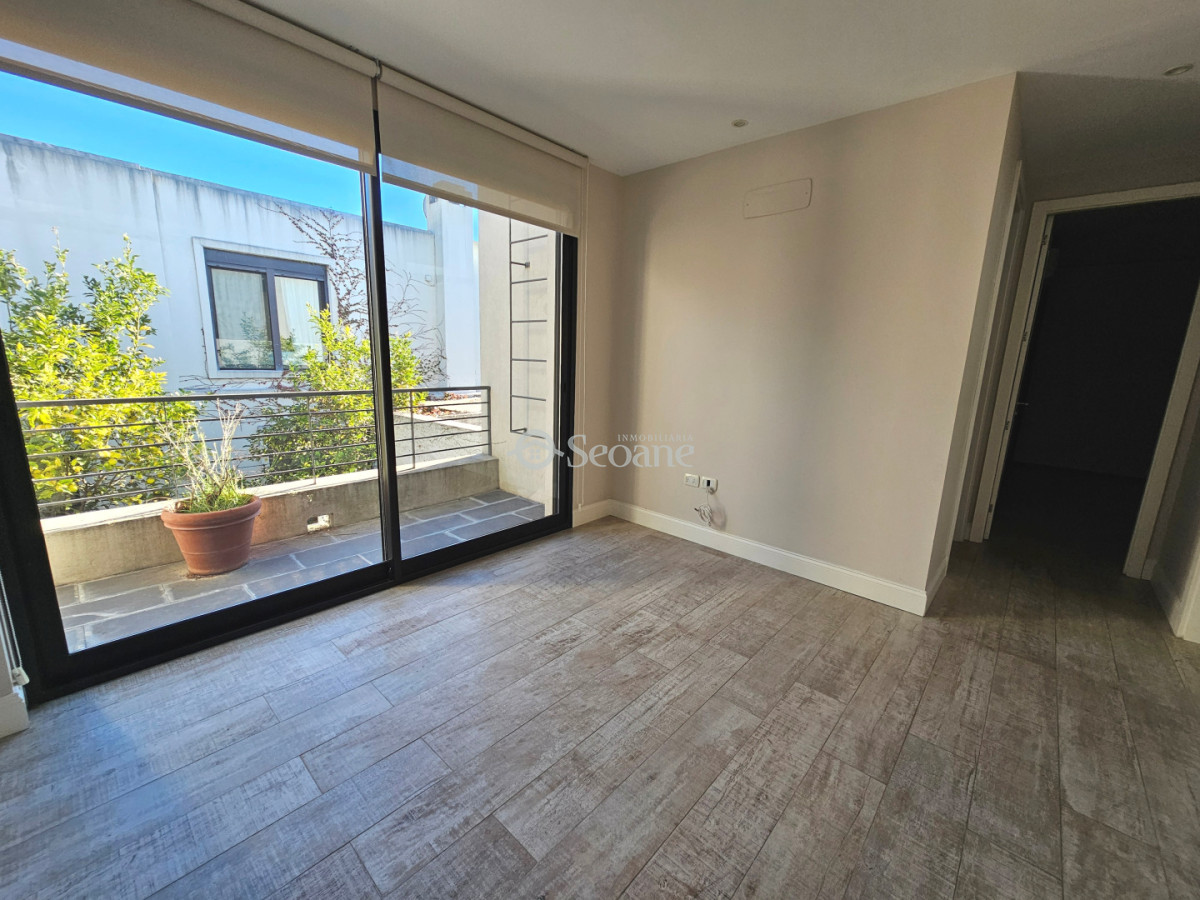 Casa ID.112 - San Nicolás - Excelente Construcción - Moderna Y Segura
