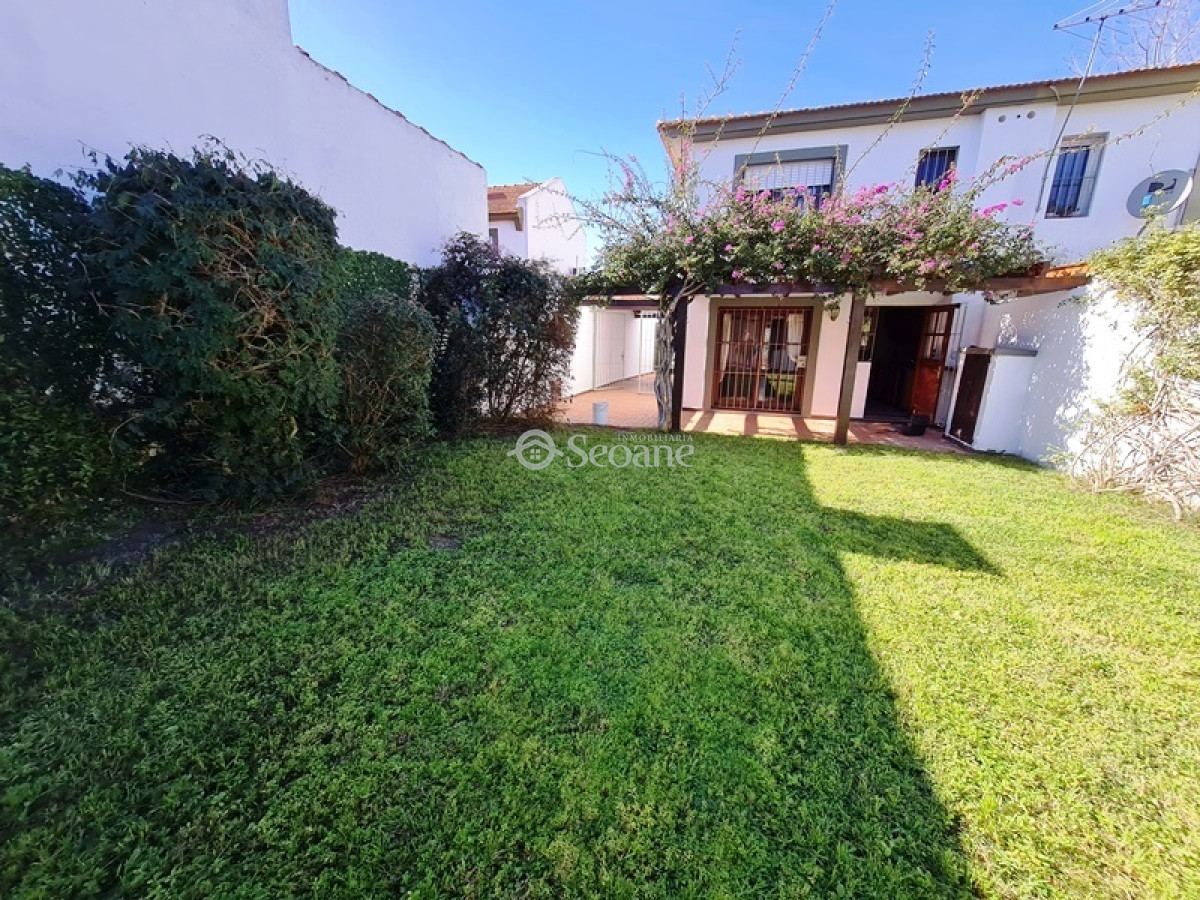 Casa ID.103 - Orleans - Impecable - Cálida Y Soleada 