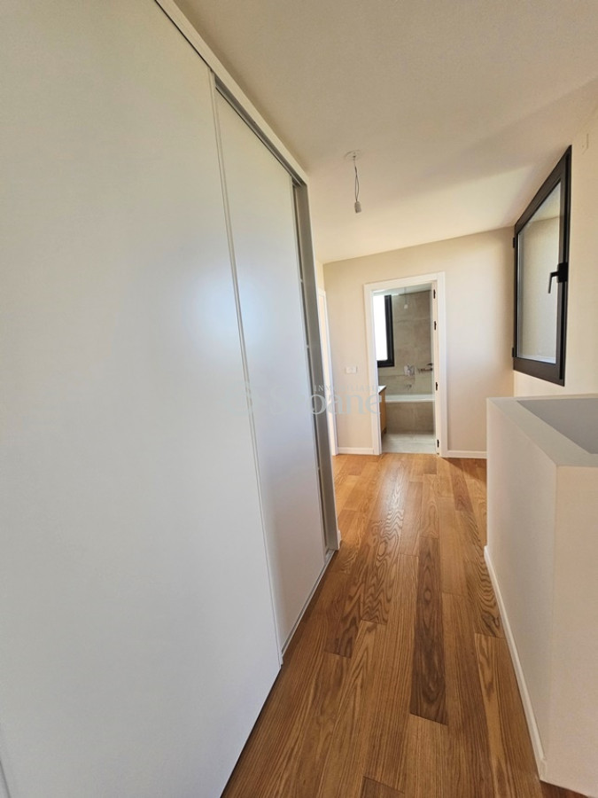 Casa ID.199 - Huertas De Los Horneros, 4 Dormitorios, Amplio Terreno