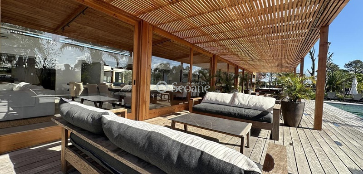 Casa ID.199 - Huertas De Los Horneros, 4 Dormitorios, Amplio Terreno