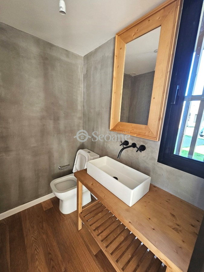 Casa ID.199 - Huertas De Los Horneros, 4 Dormitorios, Amplio Terreno