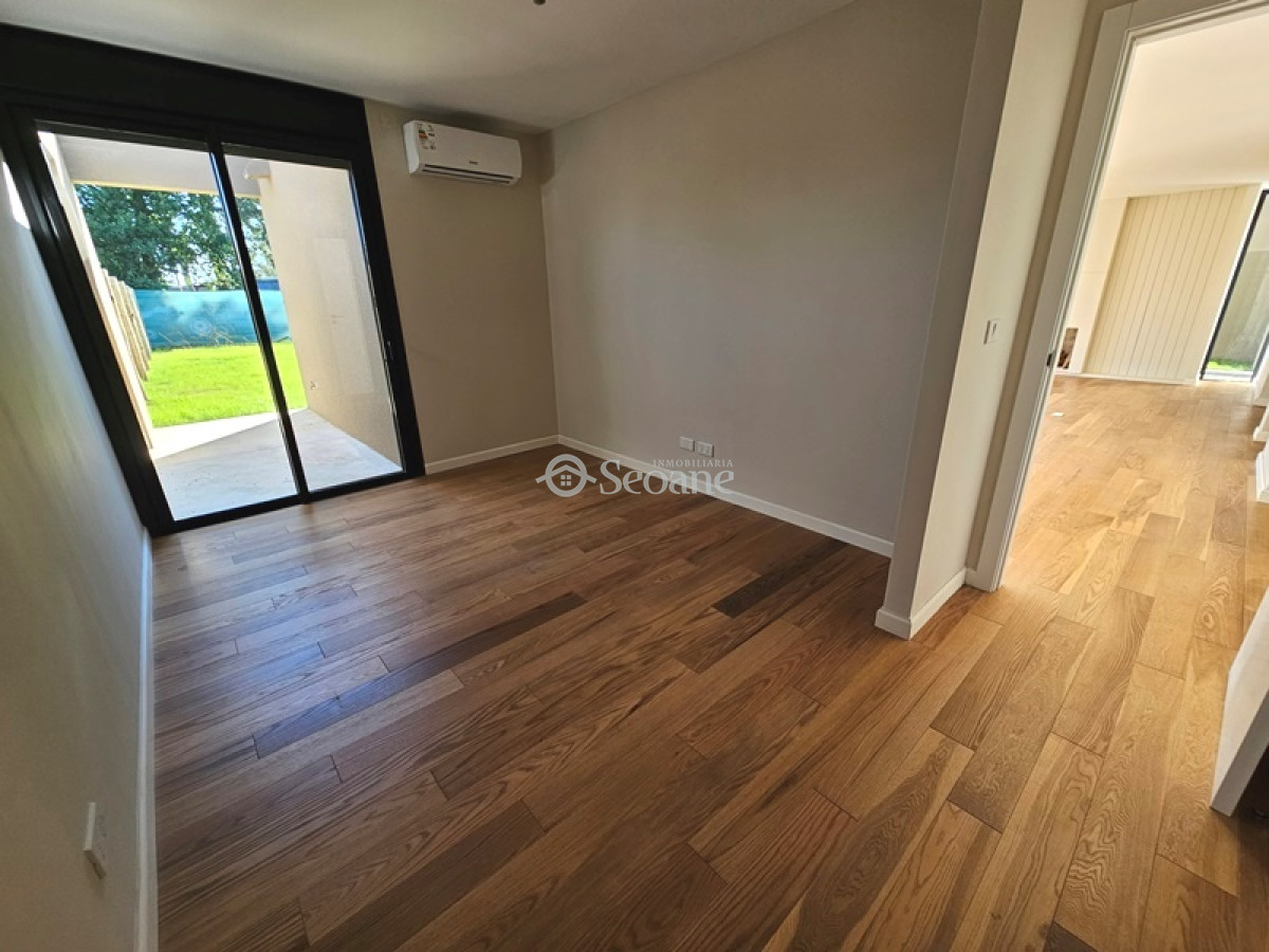 Casa ID.199 - Huertas De Los Horneros, 4 Dormitorios, Amplio Terreno