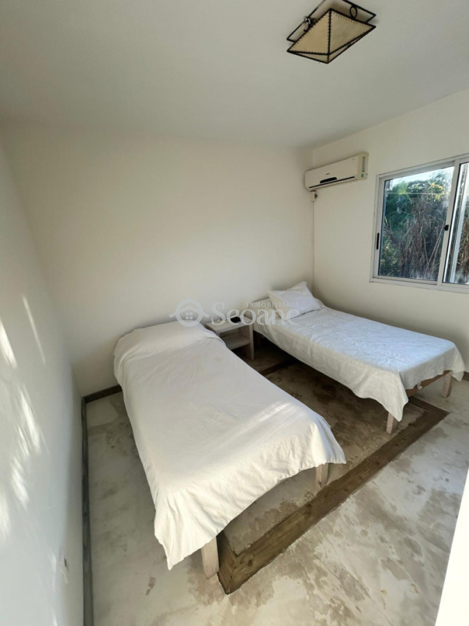 Casa ID.542 - Impecable a 4 cuadras del Mar - Enero disponible - 3 y servicio