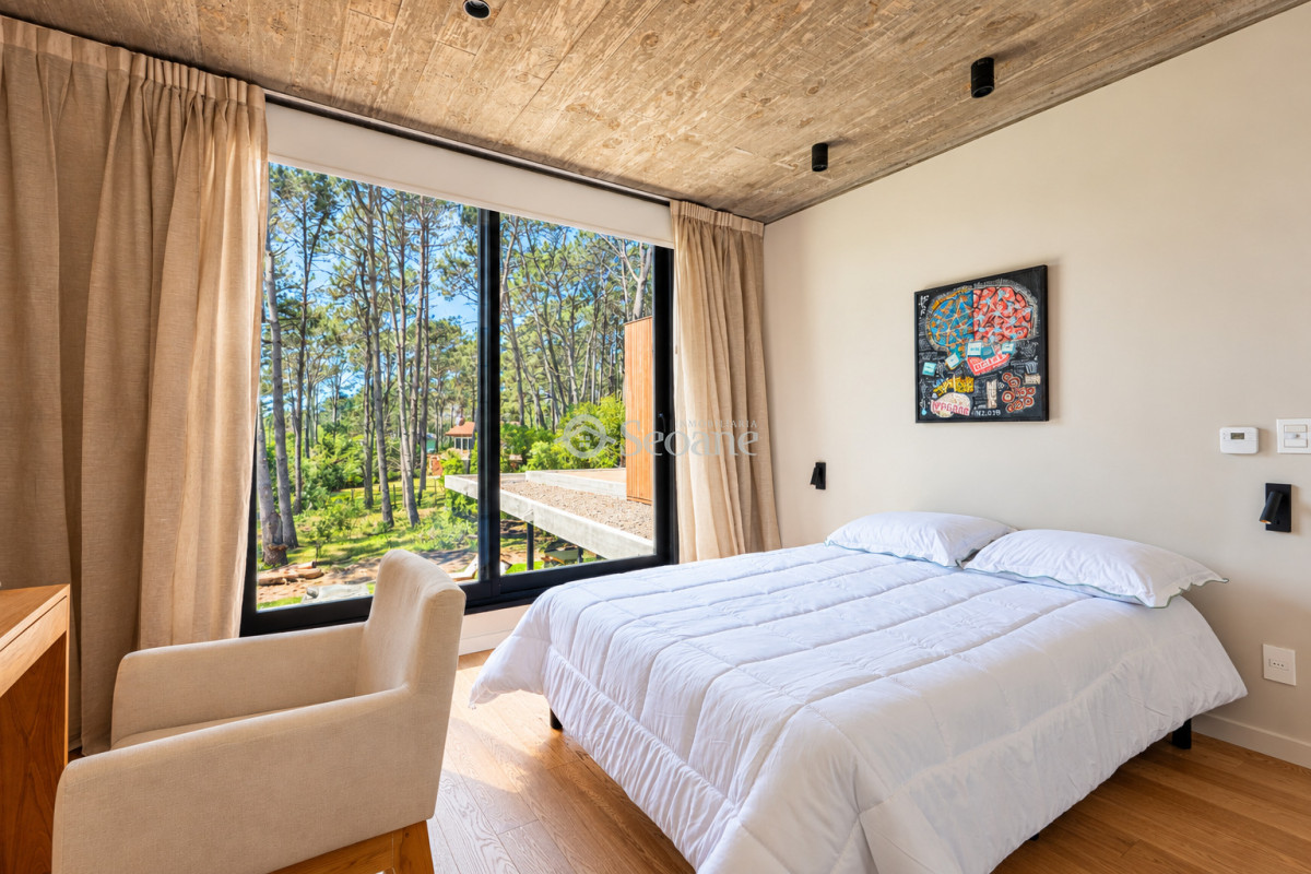 Casa ID.627 - Exclusiva residencia en Reserva Montoya vista a Laguna Blanca - Temporada 2027