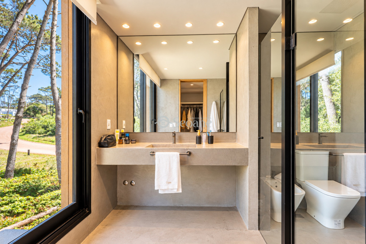 Casa ID.627 - Exclusiva residencia en Reserva Montoya vista a Laguna Blanca - Temporada 2027