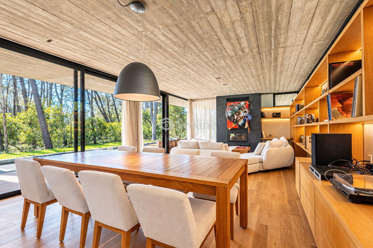 Casa ID.627 - Exclusiva residencia en Reserva Montoya vista a Laguna Blanca - Temporada 2027