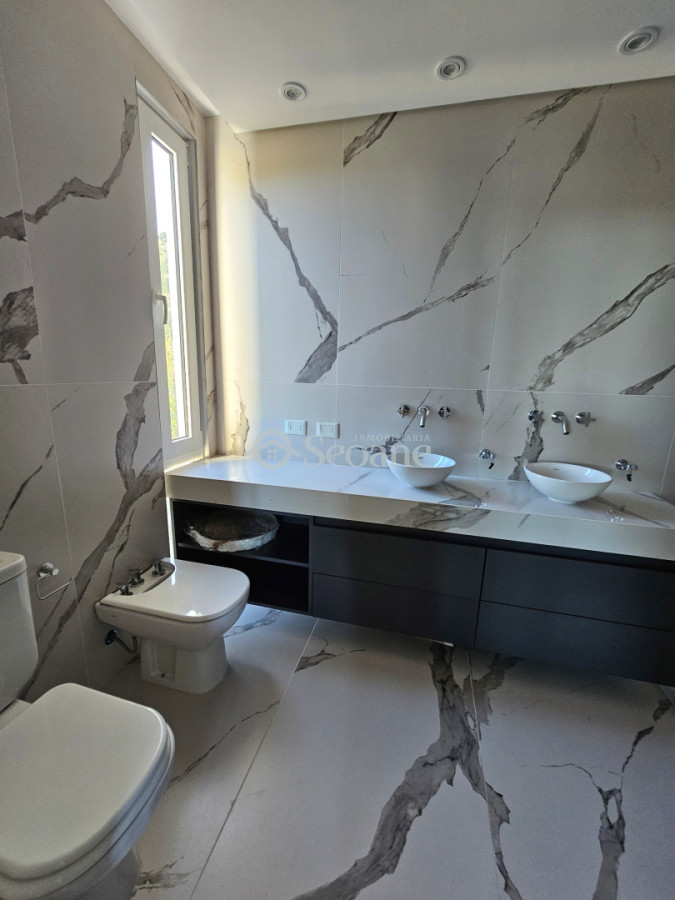 Casa ID.514 - Reserva Montoya - Lineas modernas - DISPONIBLE PRIMERA de ENERO - 4 dormitorios 