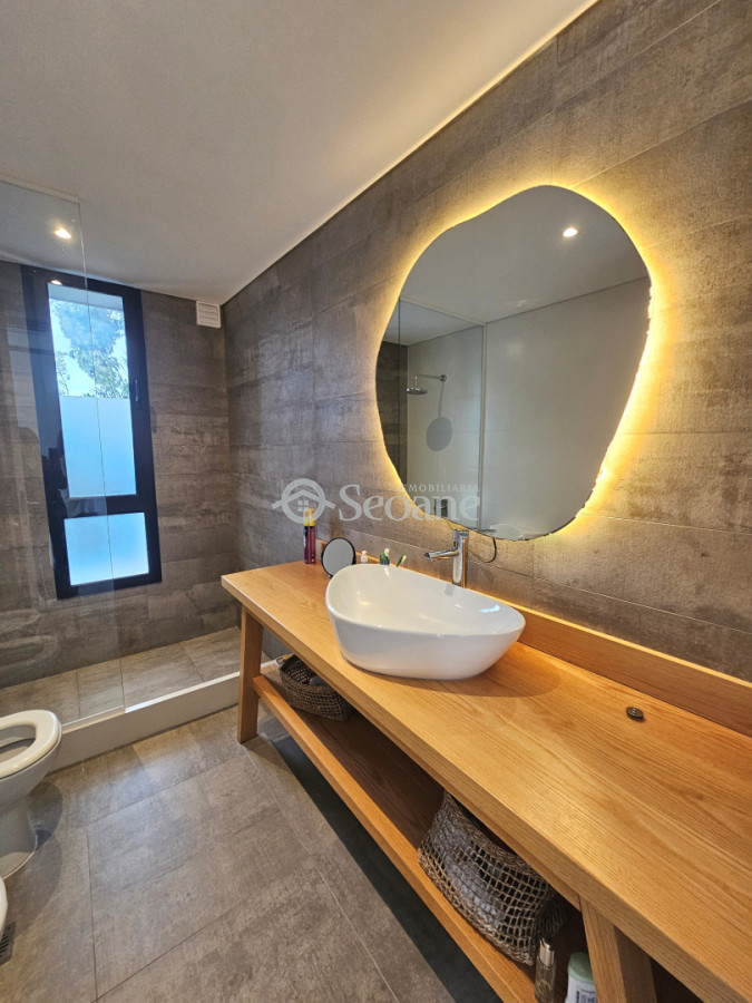 Casa ID.533 - Manantiales, a 4 cuadras del mar, nueva, con piscina