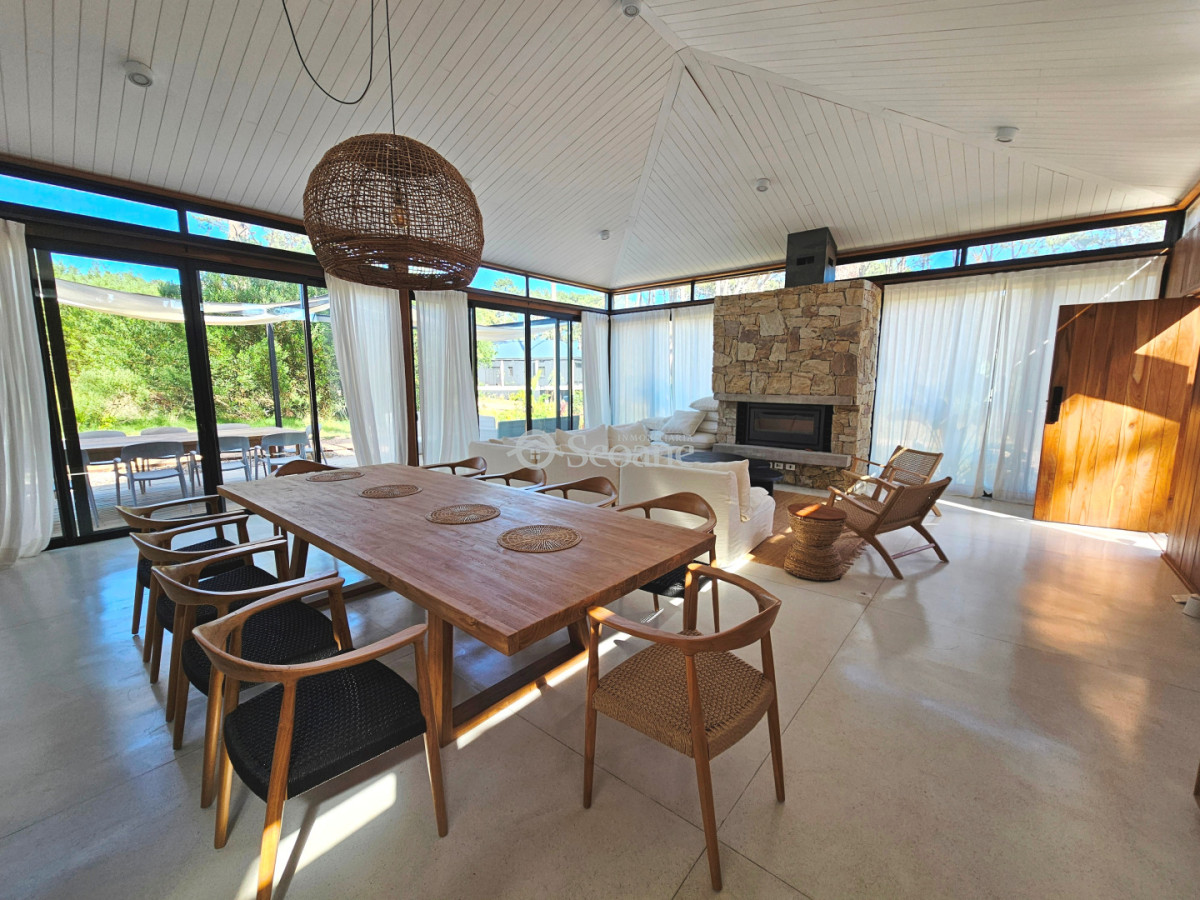 Casa ID.553 - Barrio Privado Reserva Montoya  - Amplia Area Social, piscina, mucho verde