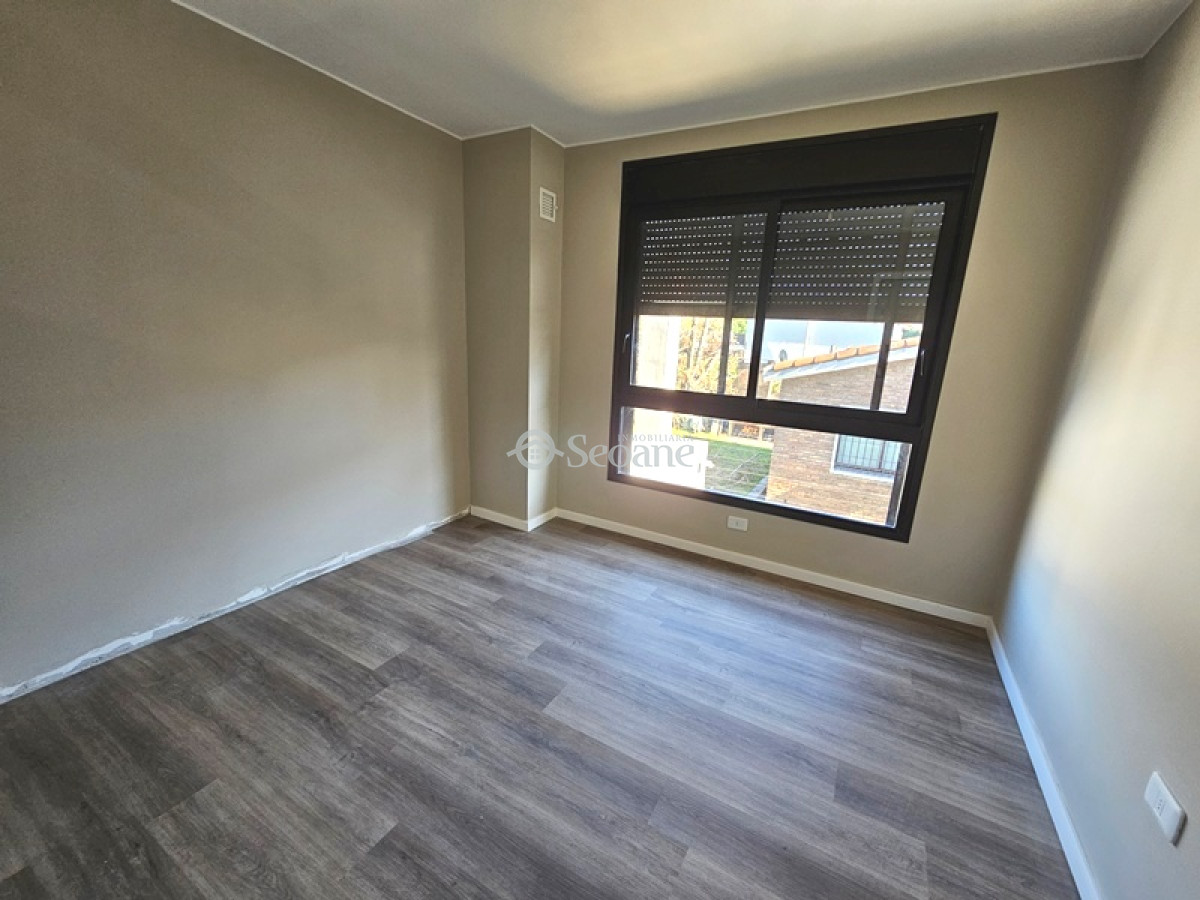 Casa ID.500 - Estrena, Tajes a una cuadra de Av Italia, Zona colegios