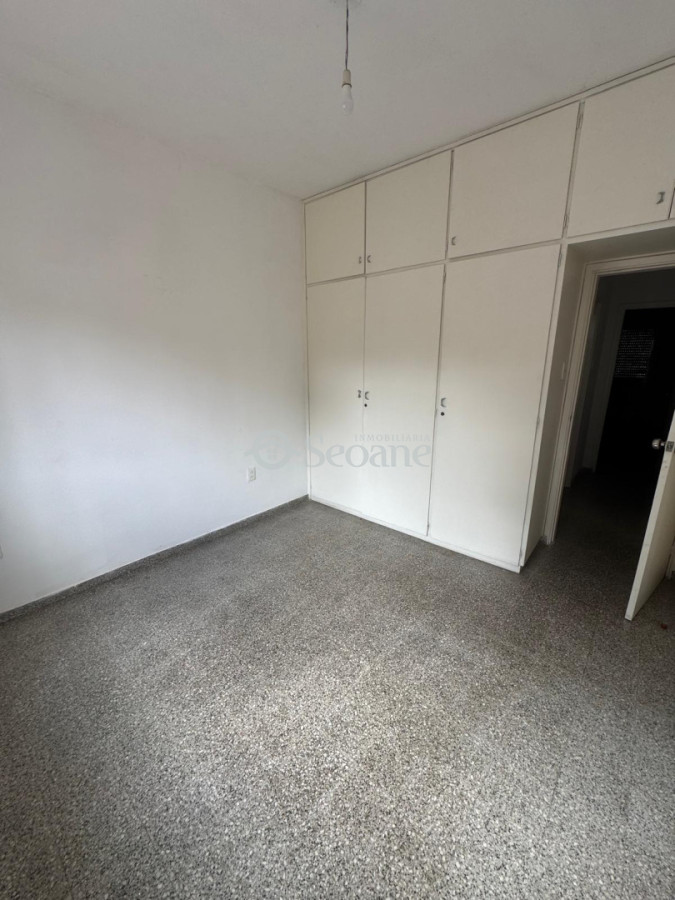 Casa ID.118 - Al Frente, Estufa A Leña Y Parrillero, Espacio Para Auto