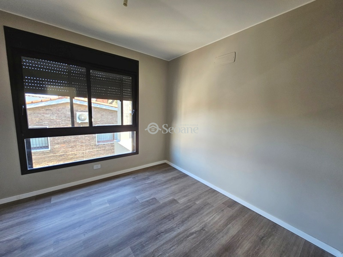 Casa ID.500 - Estrena, Tajes a una cuadra de Av Italia, Zona colegios