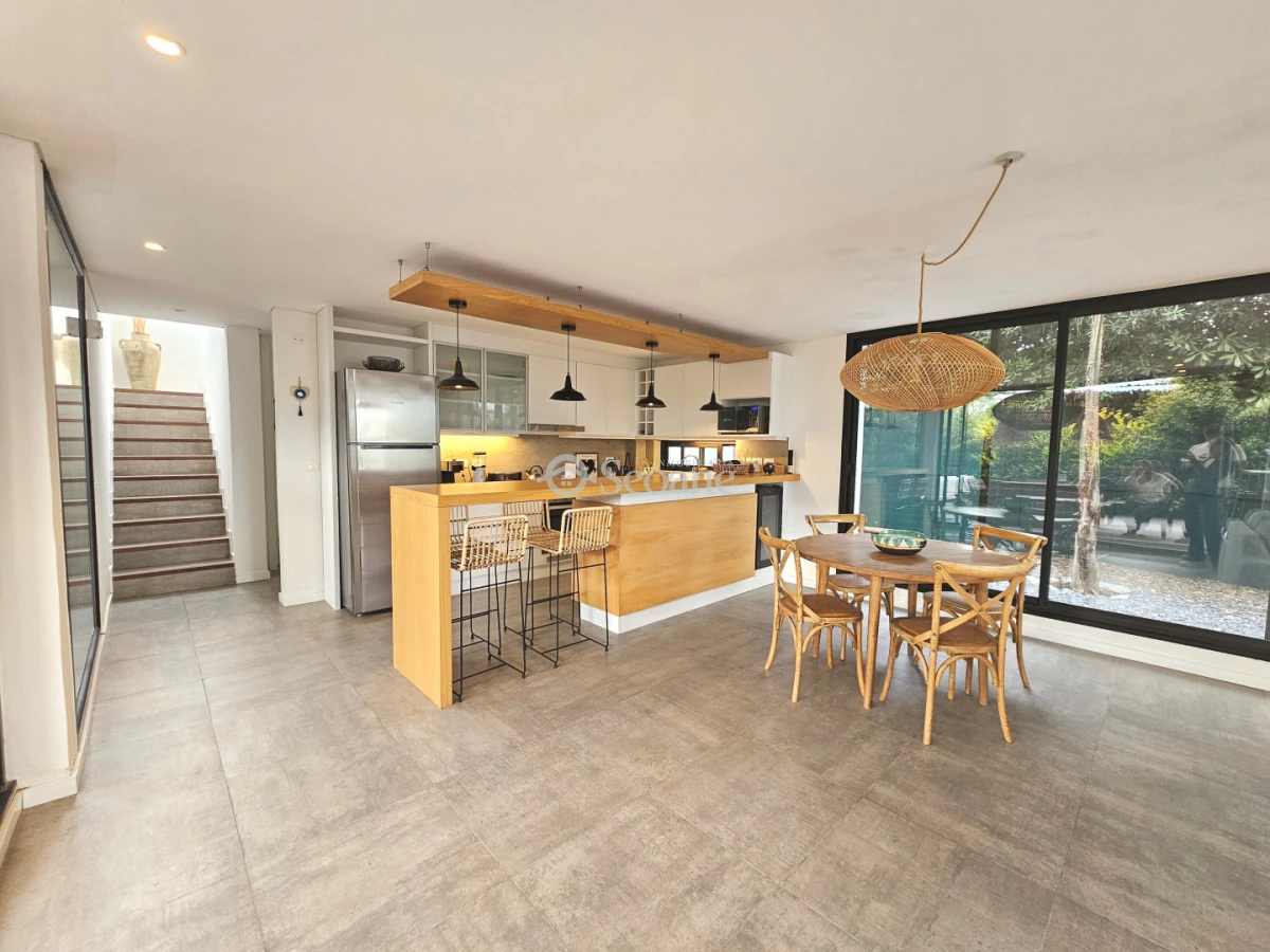 Casa ID.533 - Manantiales, a 4 cuadras del mar, con piscina - 2027