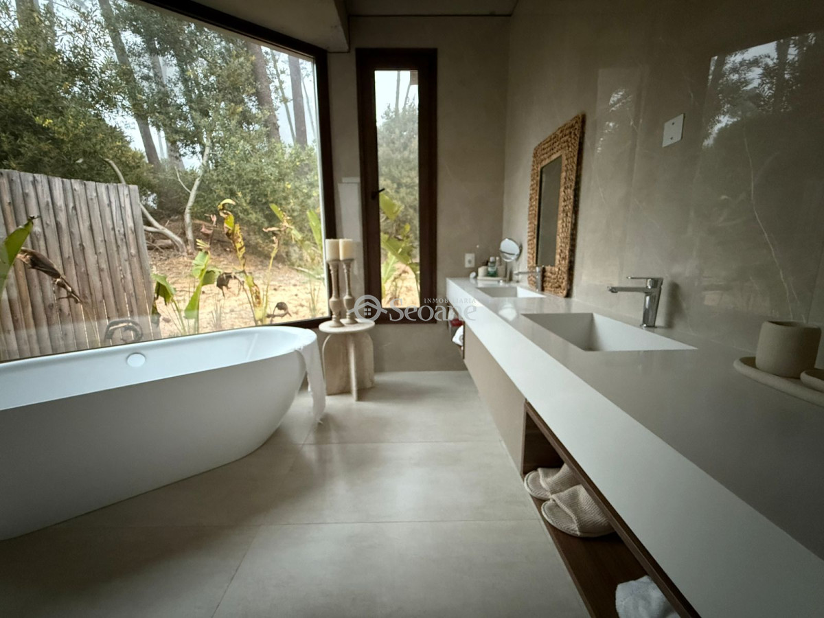 Casa ID.512 - Excepcional residencia en Barrio Privado Reserva Montoya