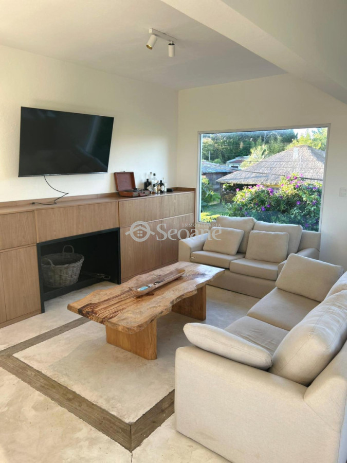 Casa ID.542 - Impecable a 4 cuadras del Mar - Enero disponible - 3 y servicio